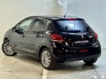 peugeot-208-2017-gasolina-1199cc