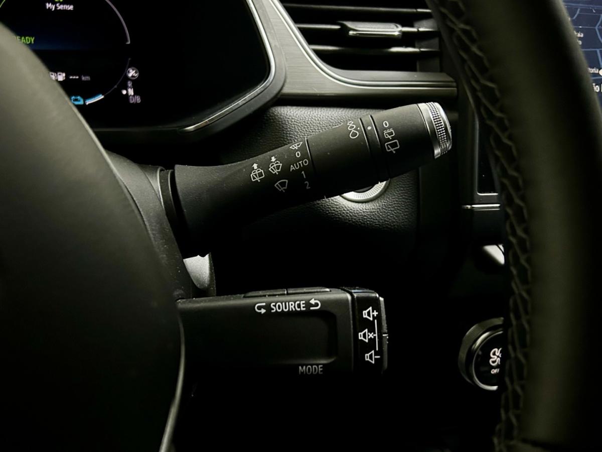 renault-captur-2021-hibrido-1598cc