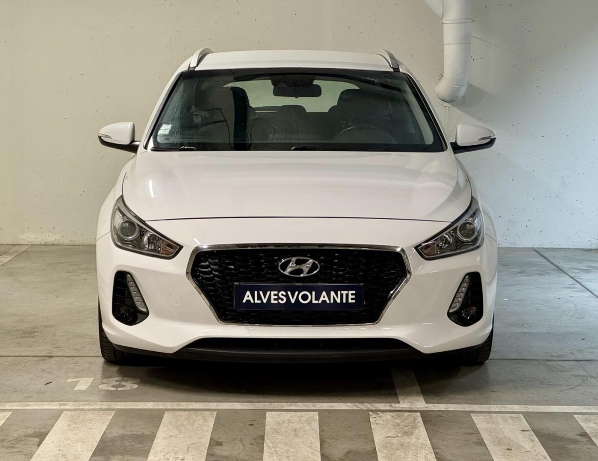 hyundai-i30-sw-2017-diesel-1582cc