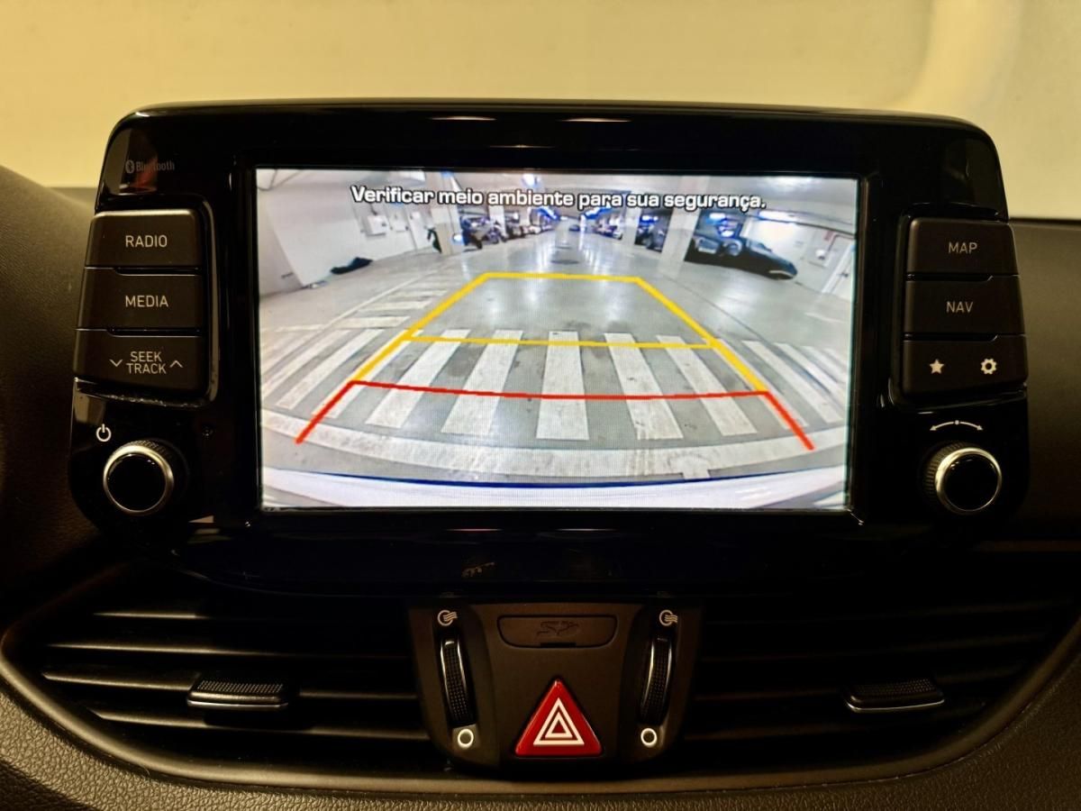 hyundai-i30-sw-2017-diesel-1582cc