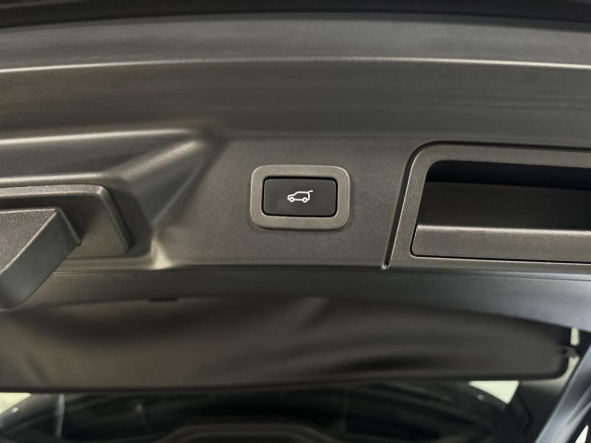 land-rover-range-rover-velar-2018-diesel-1999cc