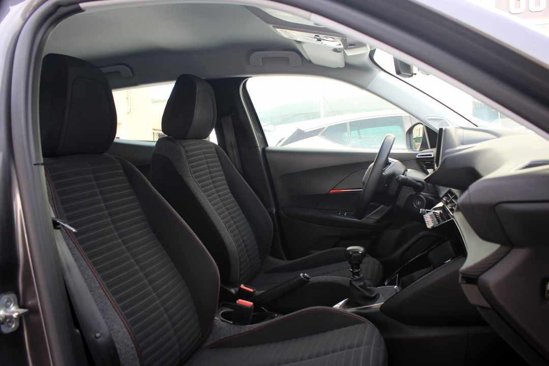peugeot-2008-1-2-puretech-2022-gasolina-1199cc