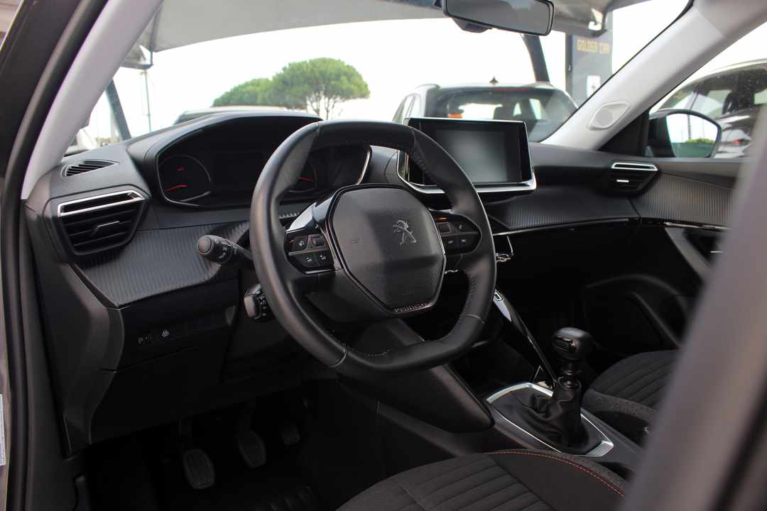 peugeot-2008-1-2-puretech-2022-gasolina-1199cc