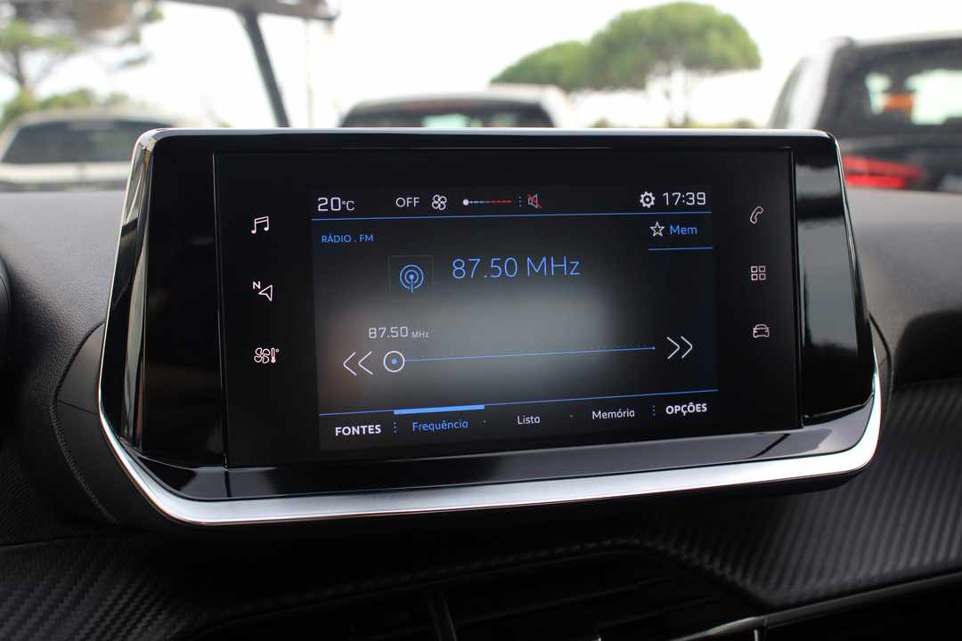 peugeot-2008-1-2-puretech-2022-gasolina-1199cc