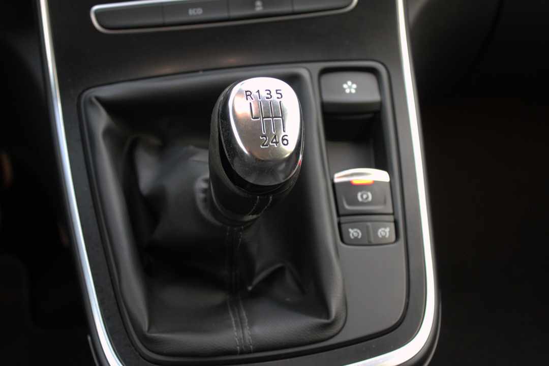 renault-grand-scenic-1-5-2017-diesel-1500cc