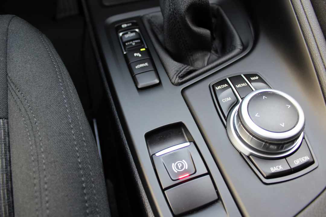 bmw-x1-xdrive25e-2021-gasolina-1499cc
