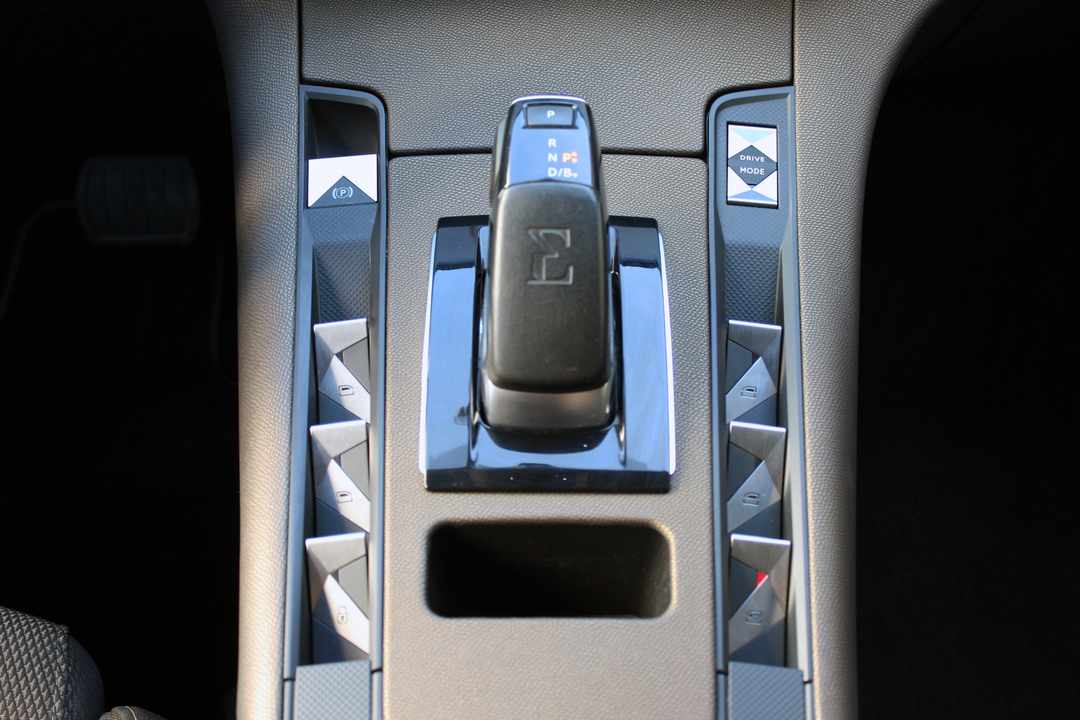 ds-ds-7-crossback-1-6-thp-2021-gasolina-1598cc
