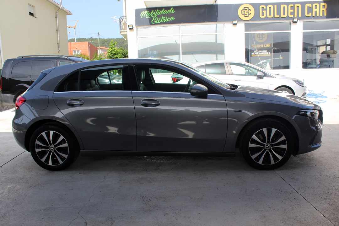 mercedes-benz-classe-a-a-250-e-2021-gasolina-1332cc