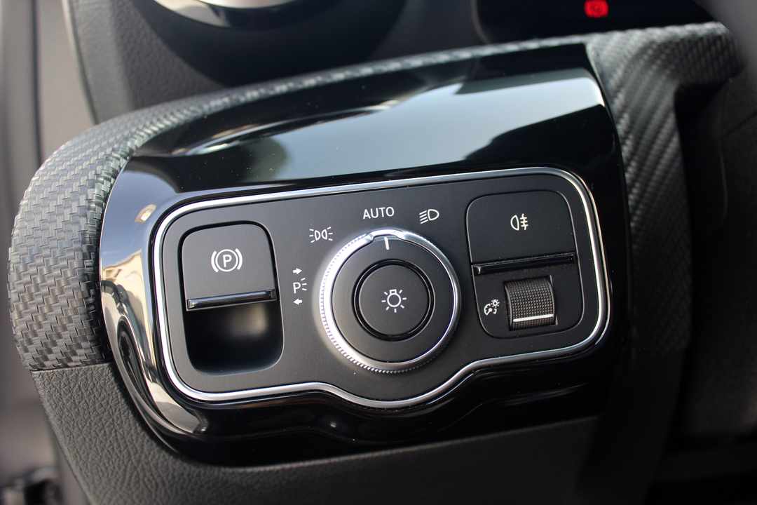 mercedes-benz-classe-a-a-250-e-2021-gasolina-1332cc