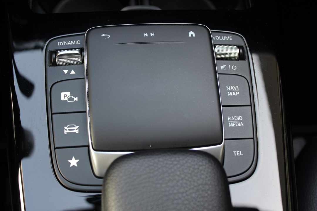 mercedes-benz-classe-a-a-250-e-2021-gasolina-1332cc