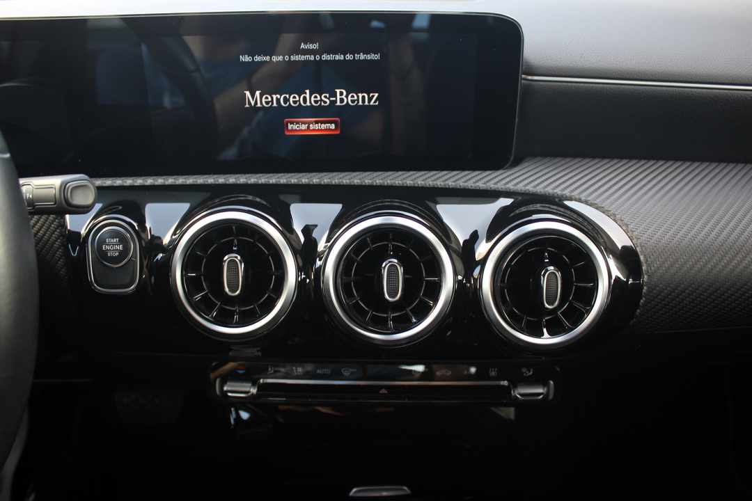 mercedes-benz-classe-a-a-250-e-2021-gasolina-1332cc