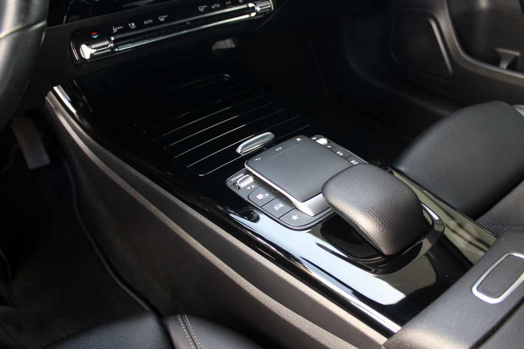 mercedes-benz-classe-a-a-250-e-2021-gasolina-1332cc