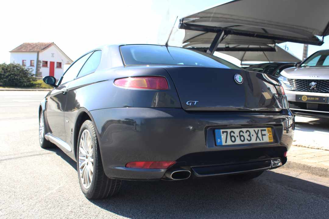 alfa-romeo-gt-1-9-jtdm-16v-2004-diesel-1910cc