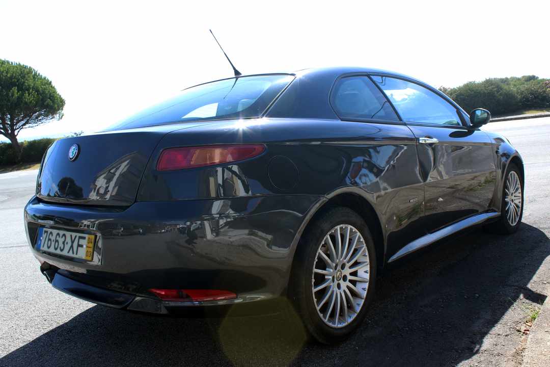 alfa-romeo-gt-1-9-jtdm-16v-2004-diesel-1910cc