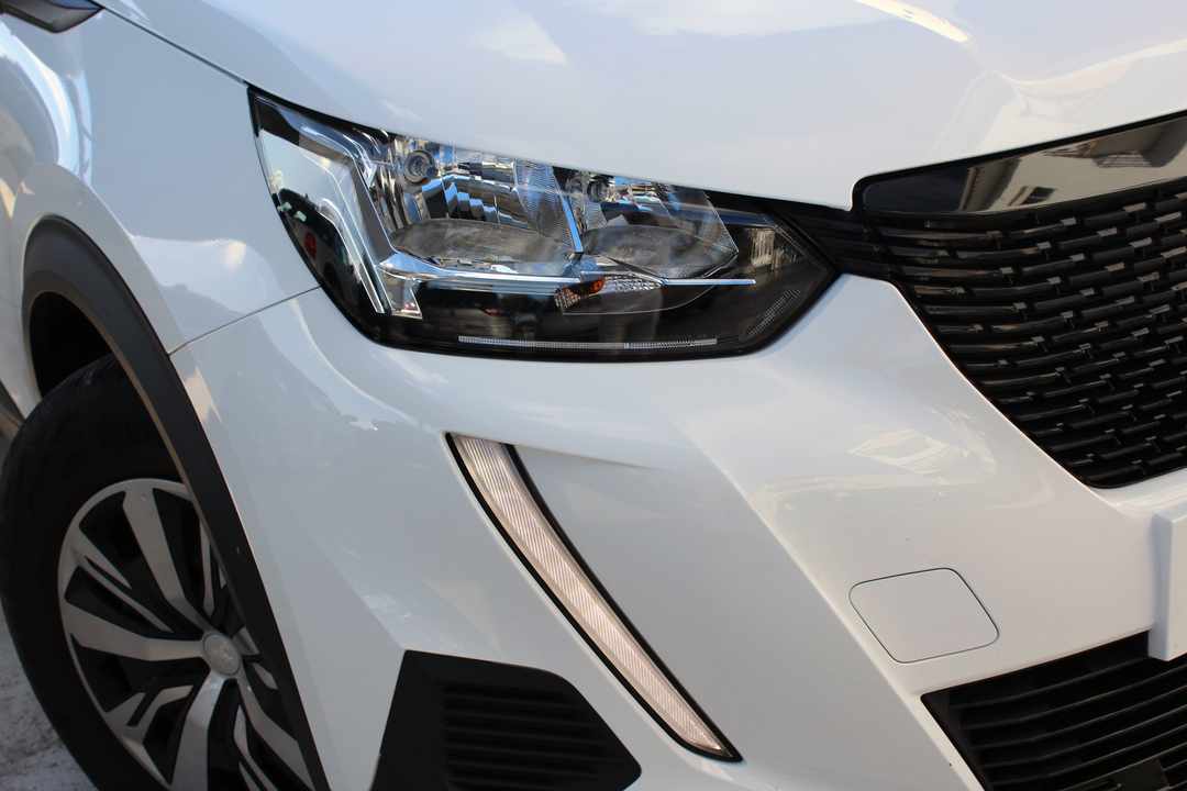 peugeot-2008-1-2-puretech-2021-gasolina-1199cc