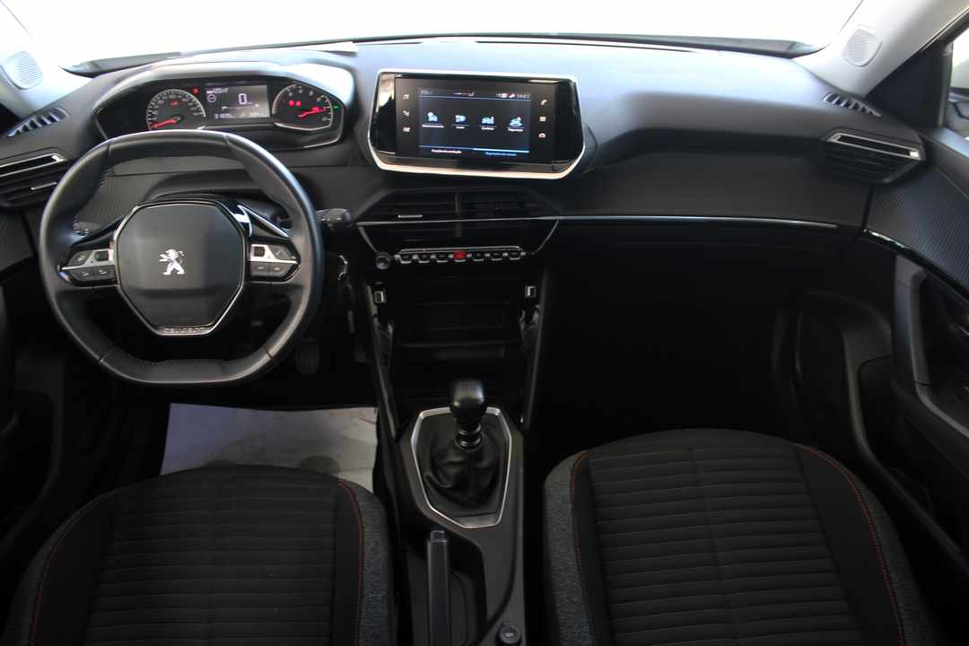 peugeot-2008-1-2-puretech-2021-gasolina-1199cc