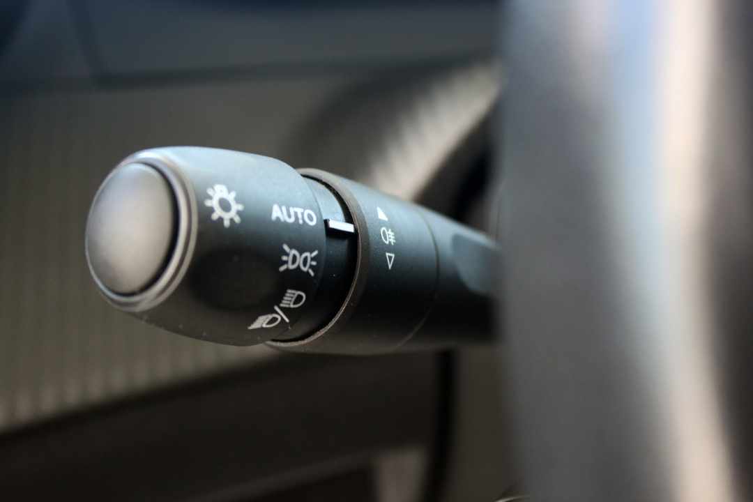 peugeot-2008-1-2-puretech-2021-gasolina-1199cc