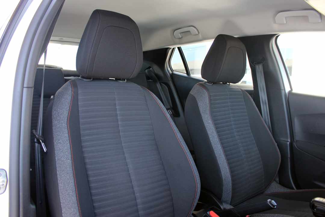 peugeot-2008-1-2-puretech-2021-gasolina-1199cc