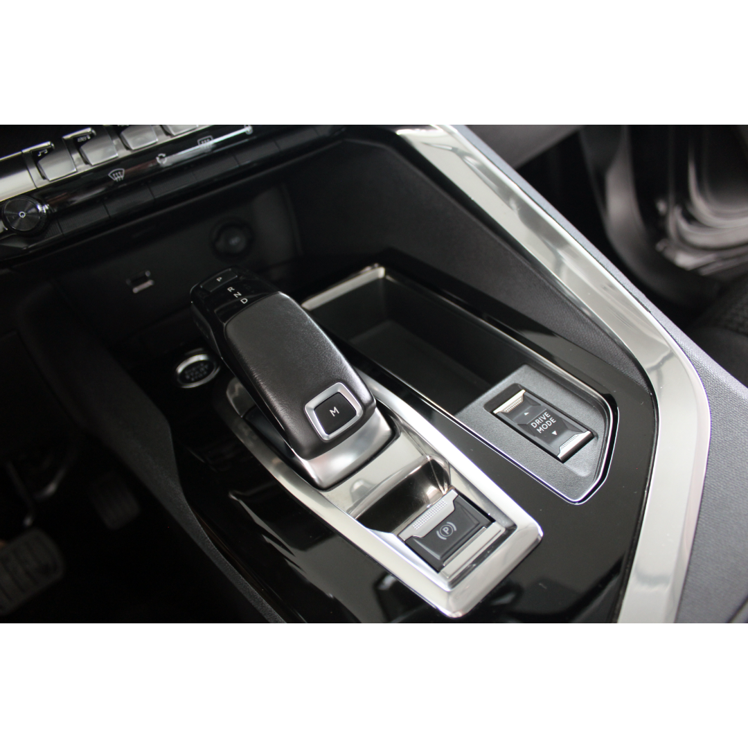 peugeot-3008-1-5-bluehdi-2021-diesel-1499cc