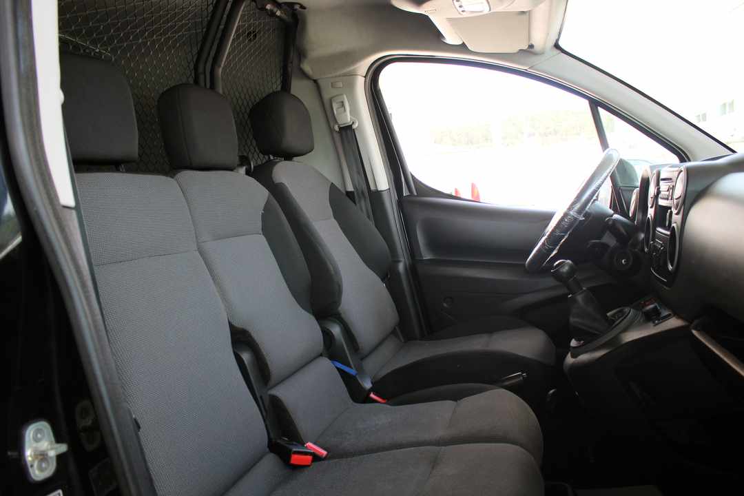 peugeot-partner-1-6-99cv-2018-diesel-1560cc