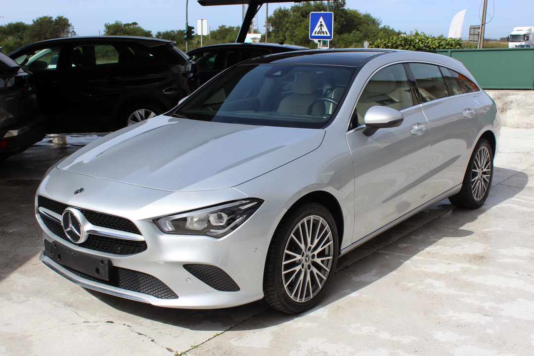 mercedes-benz-cla-250-e-2022-gasolina-1332cc