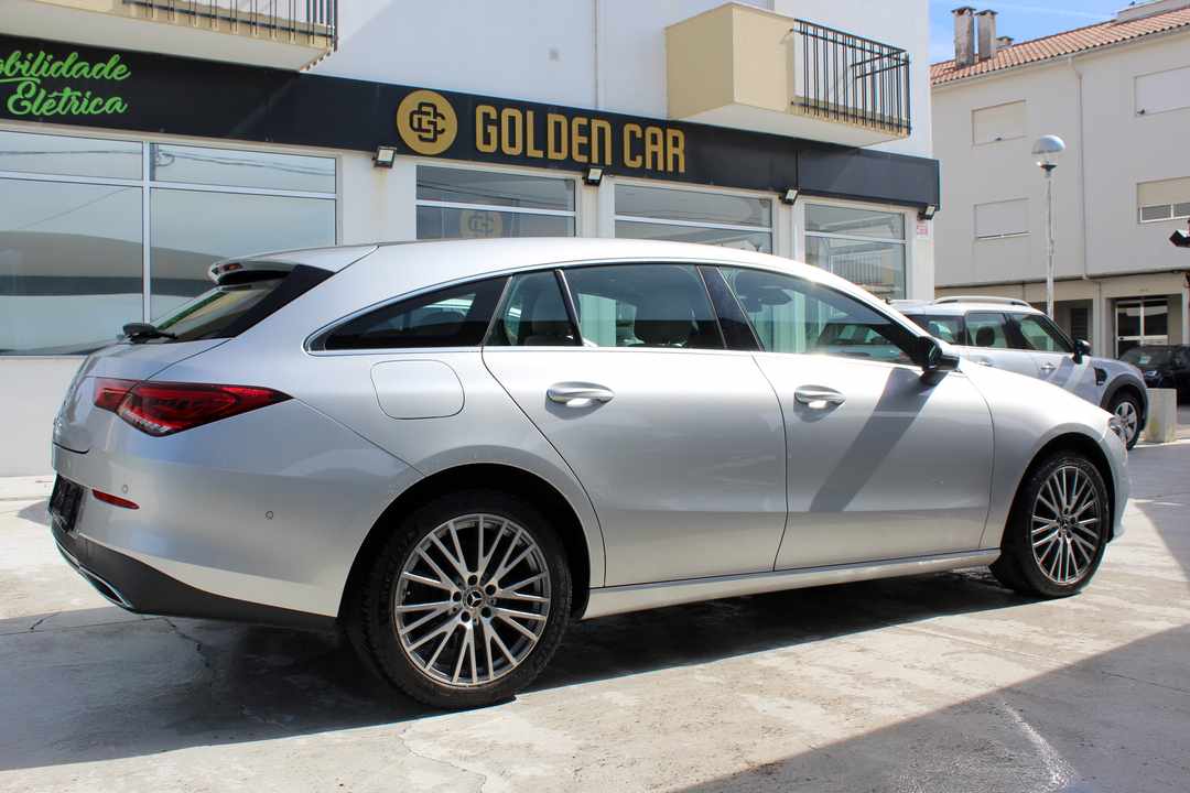 mercedes-benz-cla-250-e-2022-gasolina-1332cc