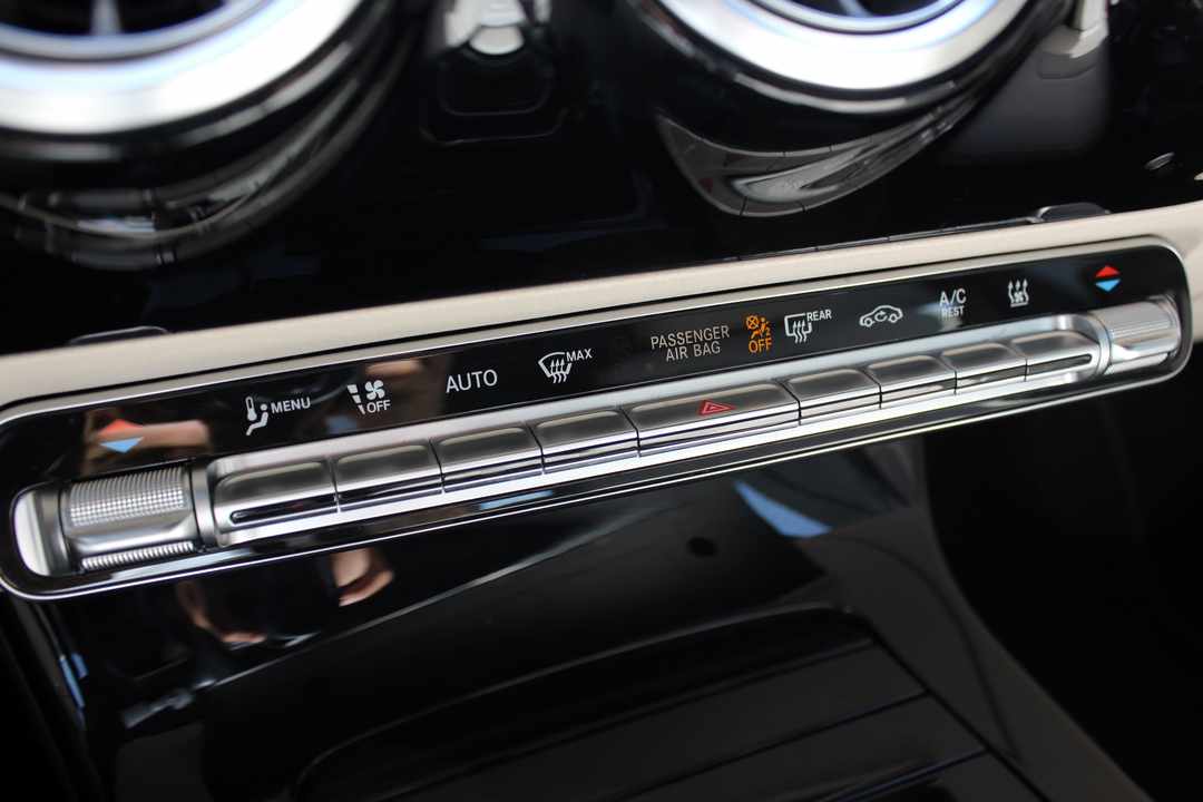 mercedes-benz-cla-250-e-2022-gasolina-1332cc