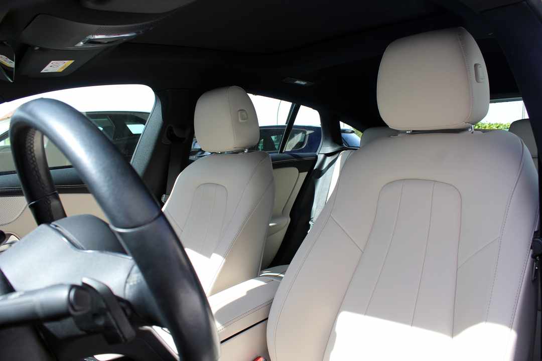 mercedes-benz-cla-250-e-2022-gasolina-1332cc