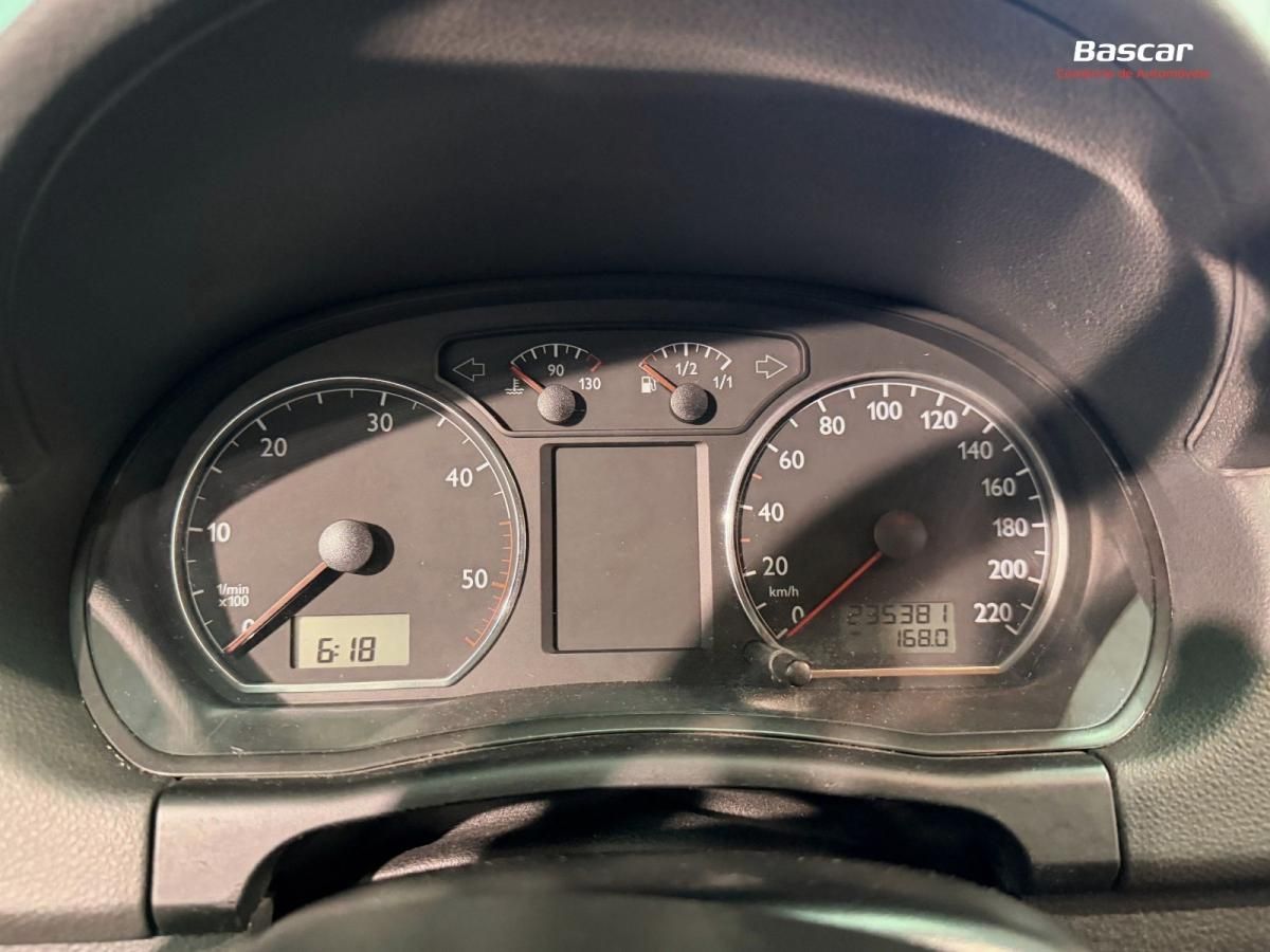 volkswagen-polo-2004-diesel-1422cc