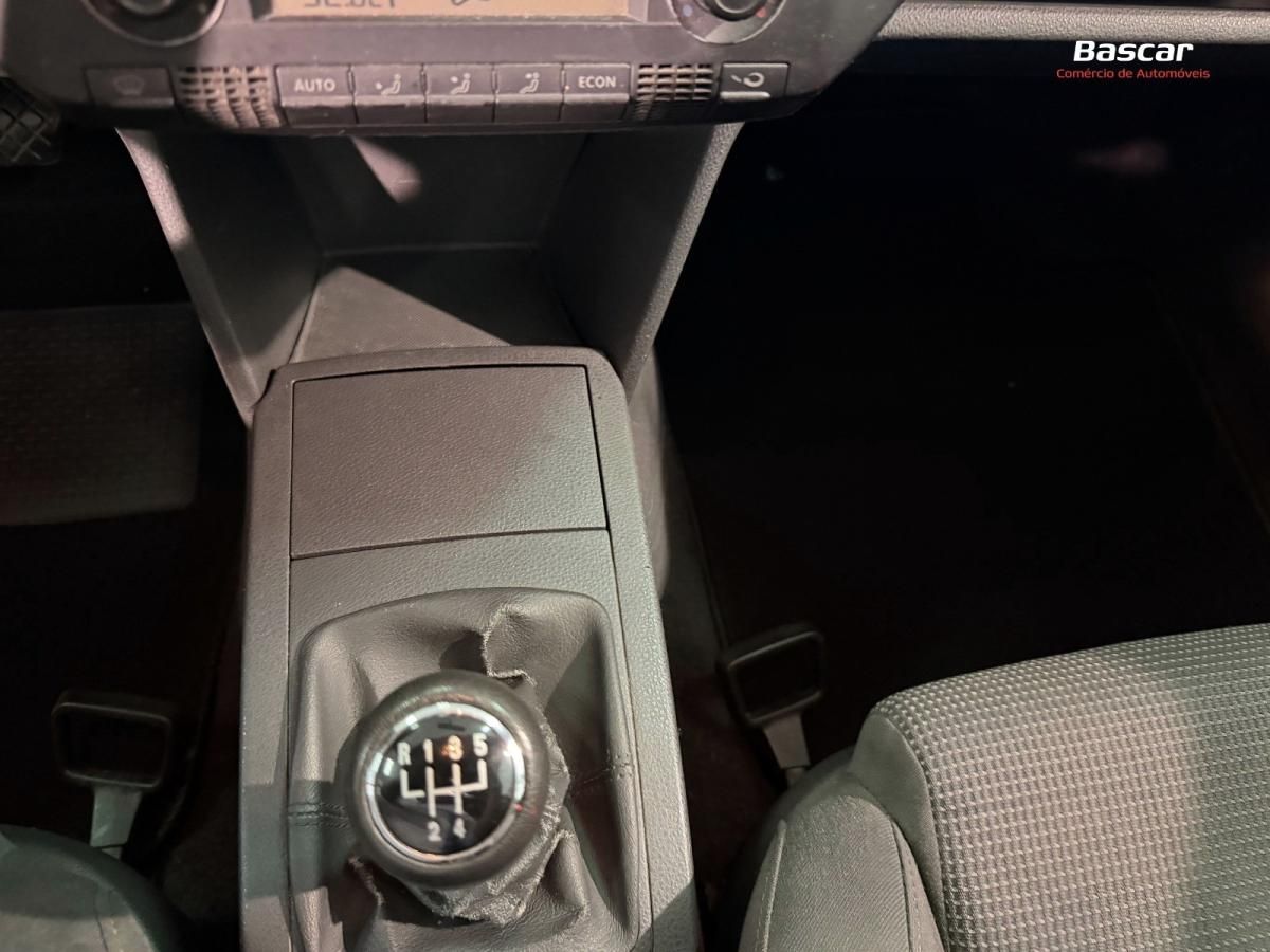 volkswagen-polo-2004-diesel-1422cc