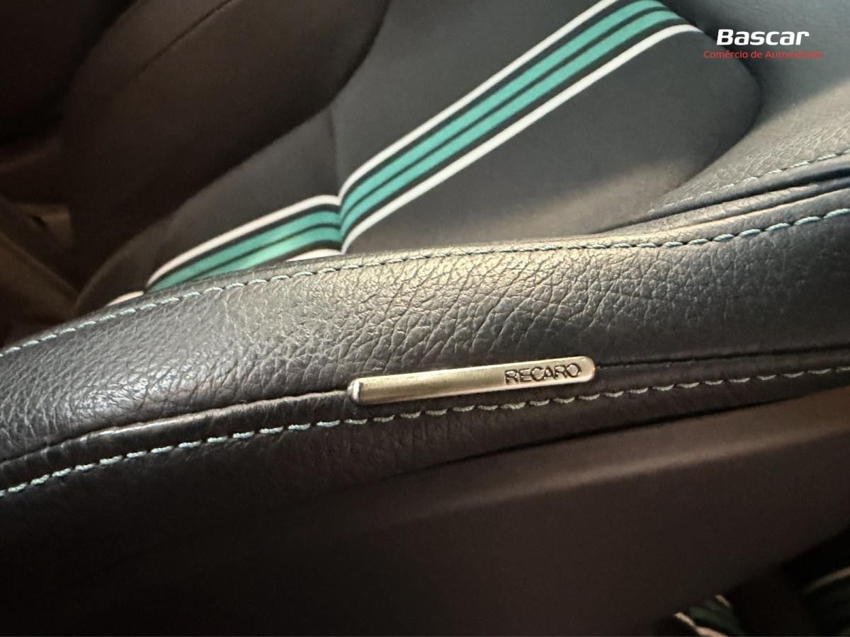 mercedes-benz-classe-a-2016-gasolina-1991cc