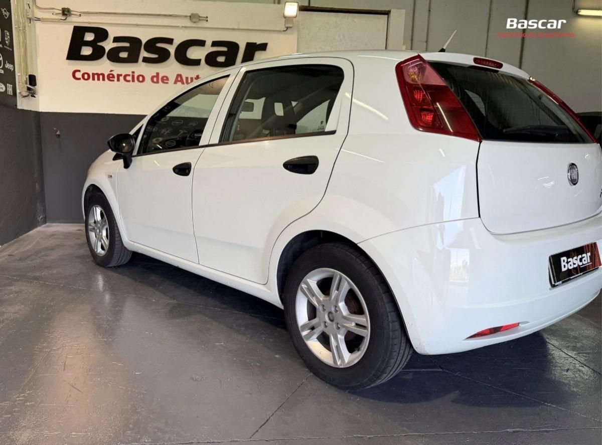 fiat-punto-2011-gasolina-1242cc