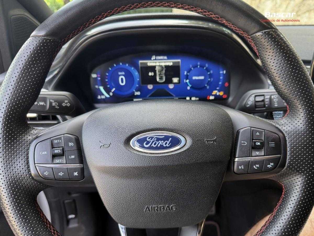 ford-puma-2023-gasolina-998cc