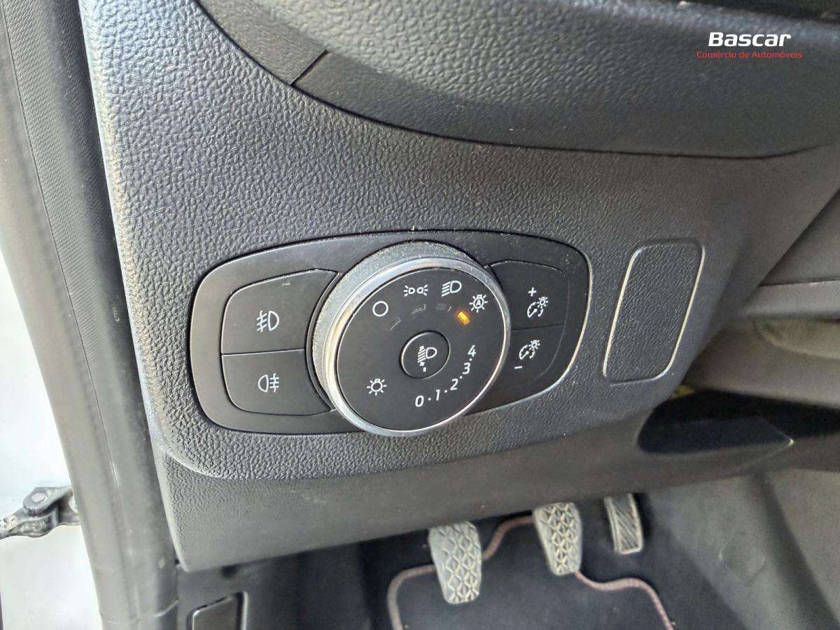ford-puma-2023-gasolina-998cc