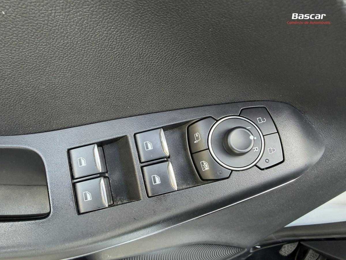 ford-puma-2023-gasolina-998cc