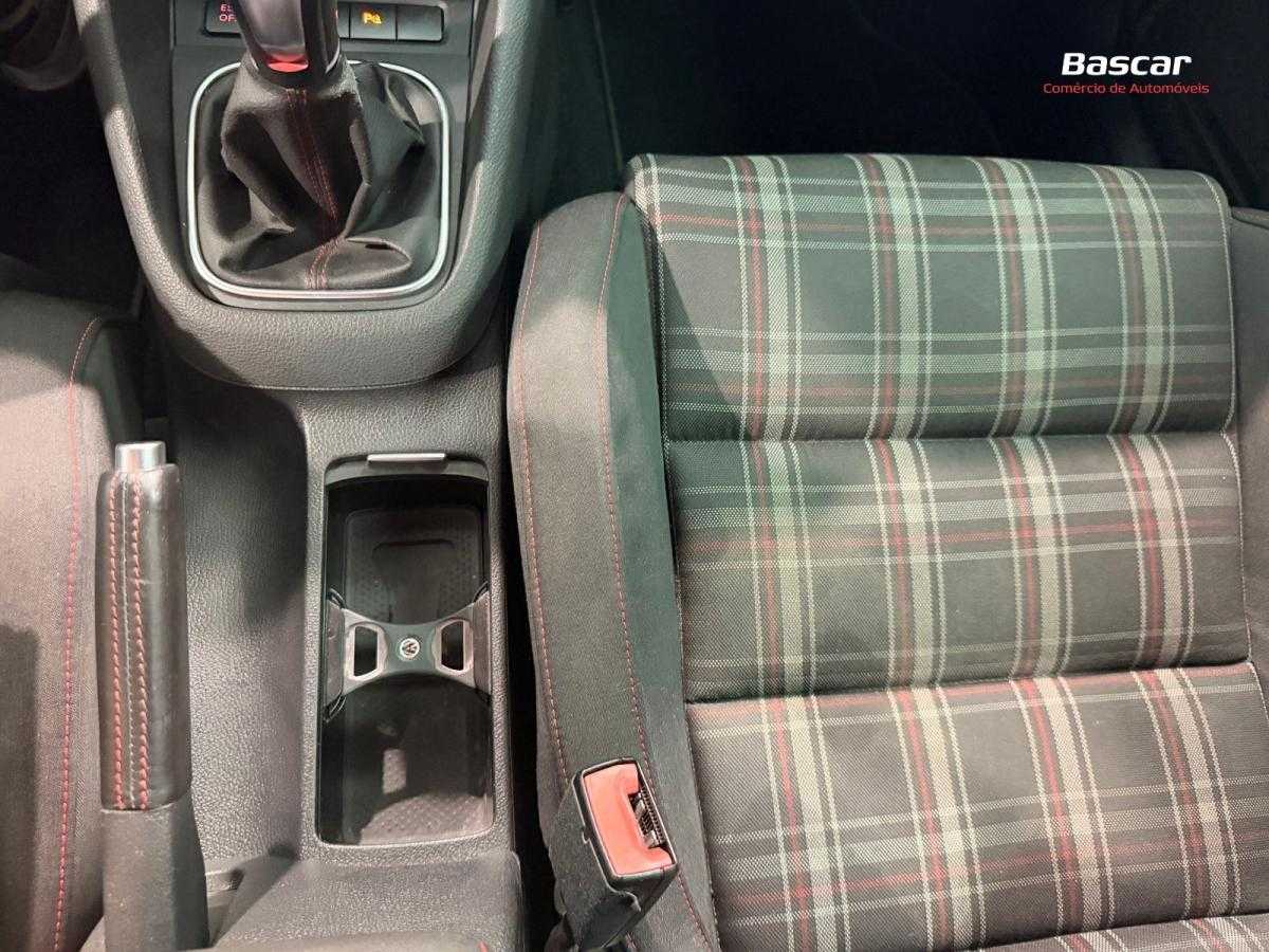 volkswagen-golf-2009-gasolina-1984cc