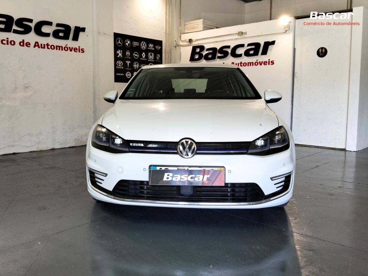 volkswagen-golf-2019-eletrico-500cc