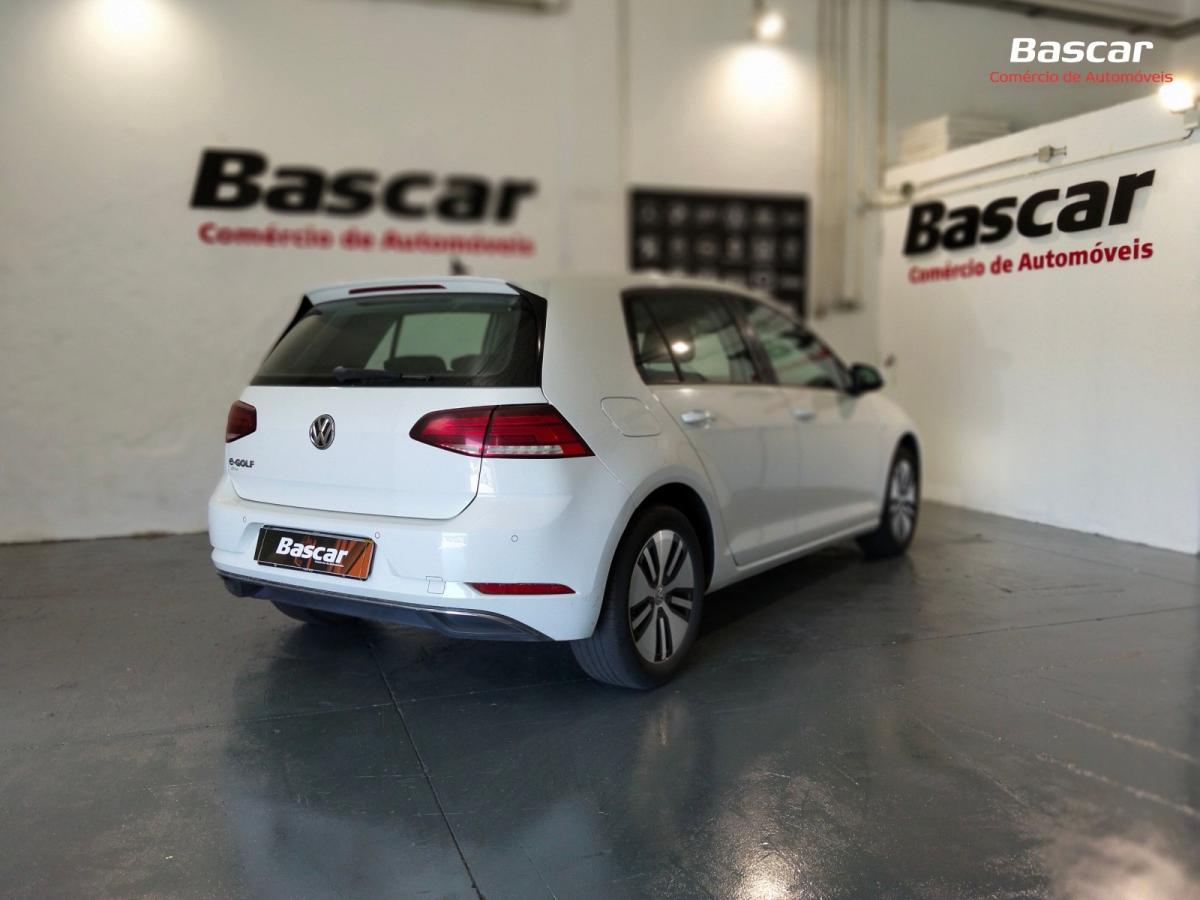 volkswagen-golf-2019-eletrico-500cc
