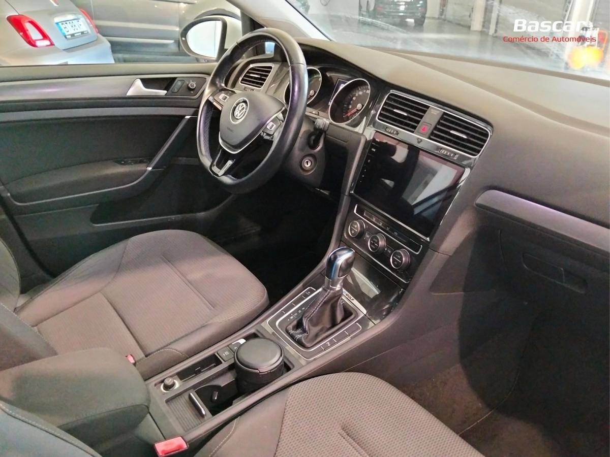 volkswagen-golf-2019-eletrico-500cc