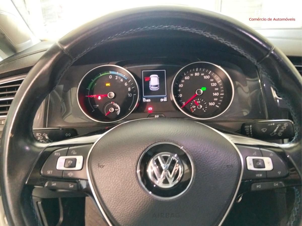 volkswagen-golf-2019-eletrico-500cc