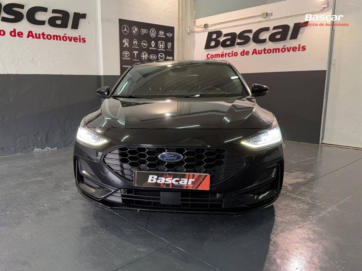 ford-focus-2022-gasolina-998cc