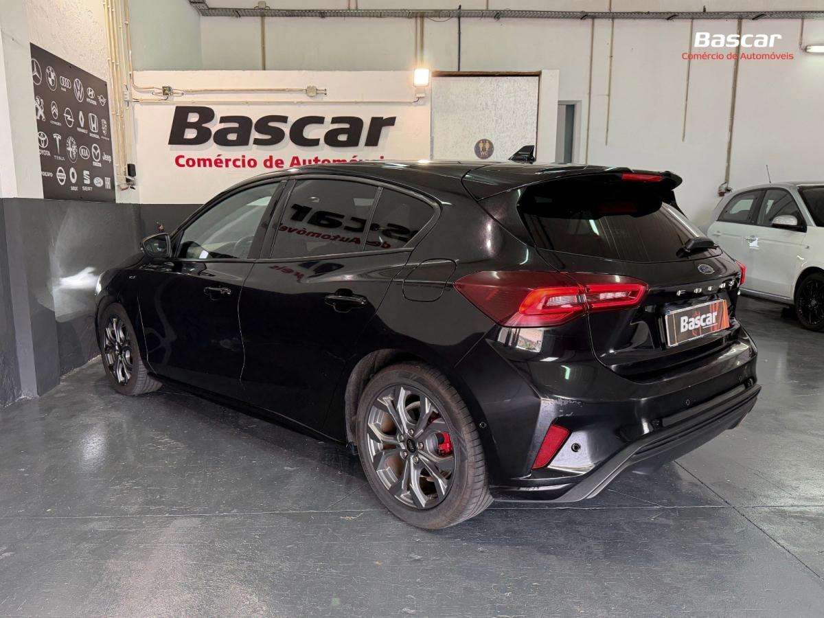 ford-focus-2022-gasolina-998cc