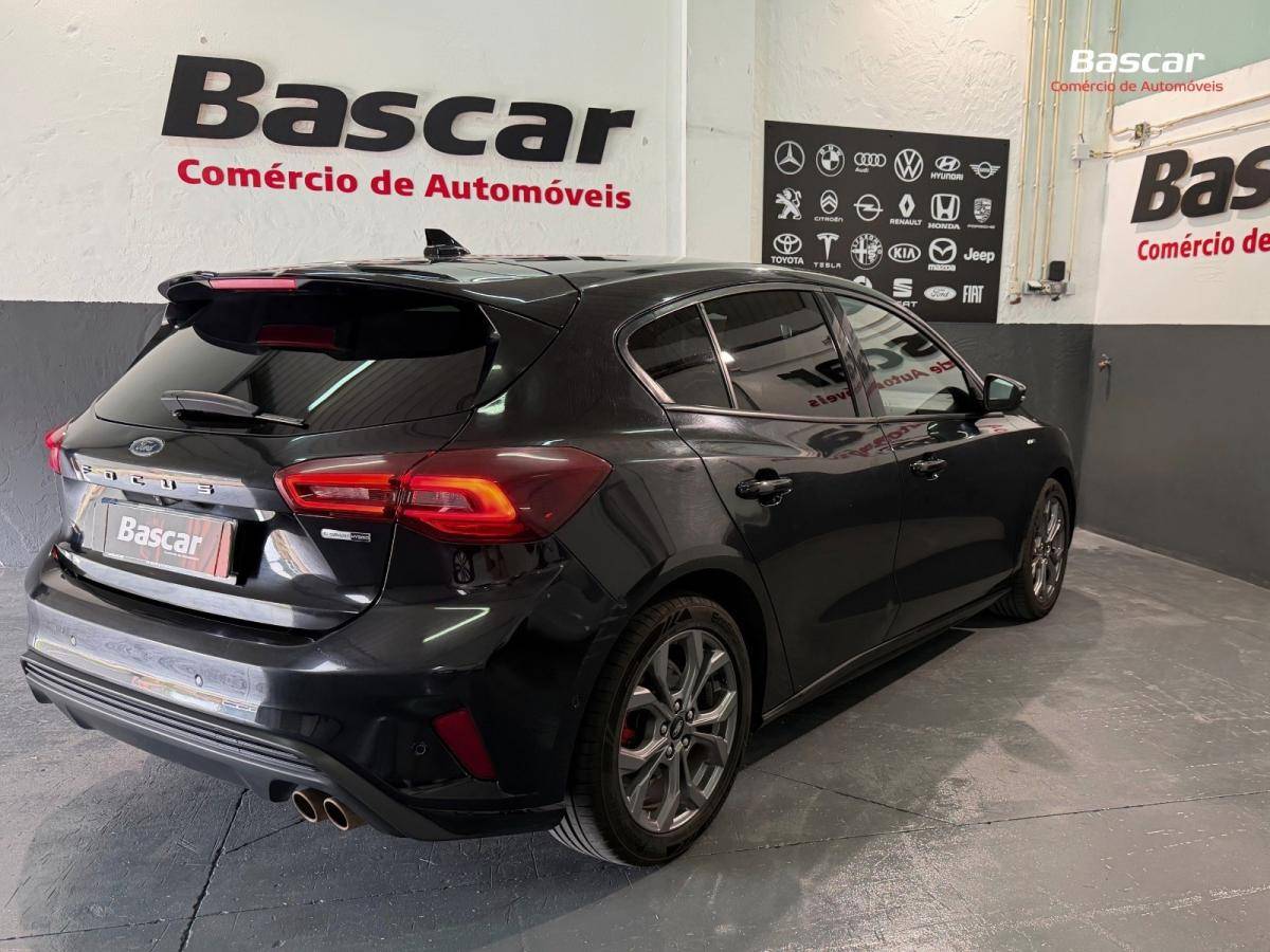 ford-focus-2022-gasolina-998cc