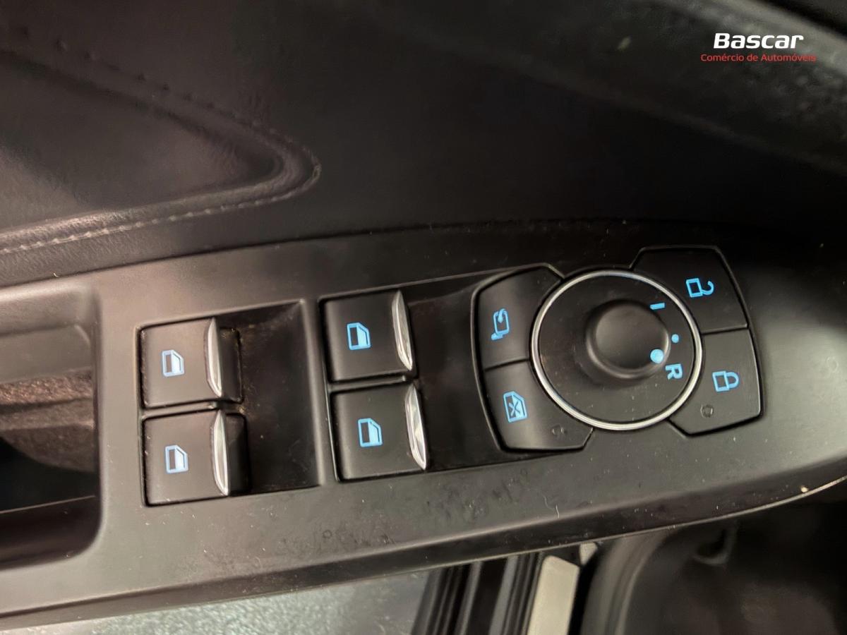 ford-focus-2022-gasolina-998cc