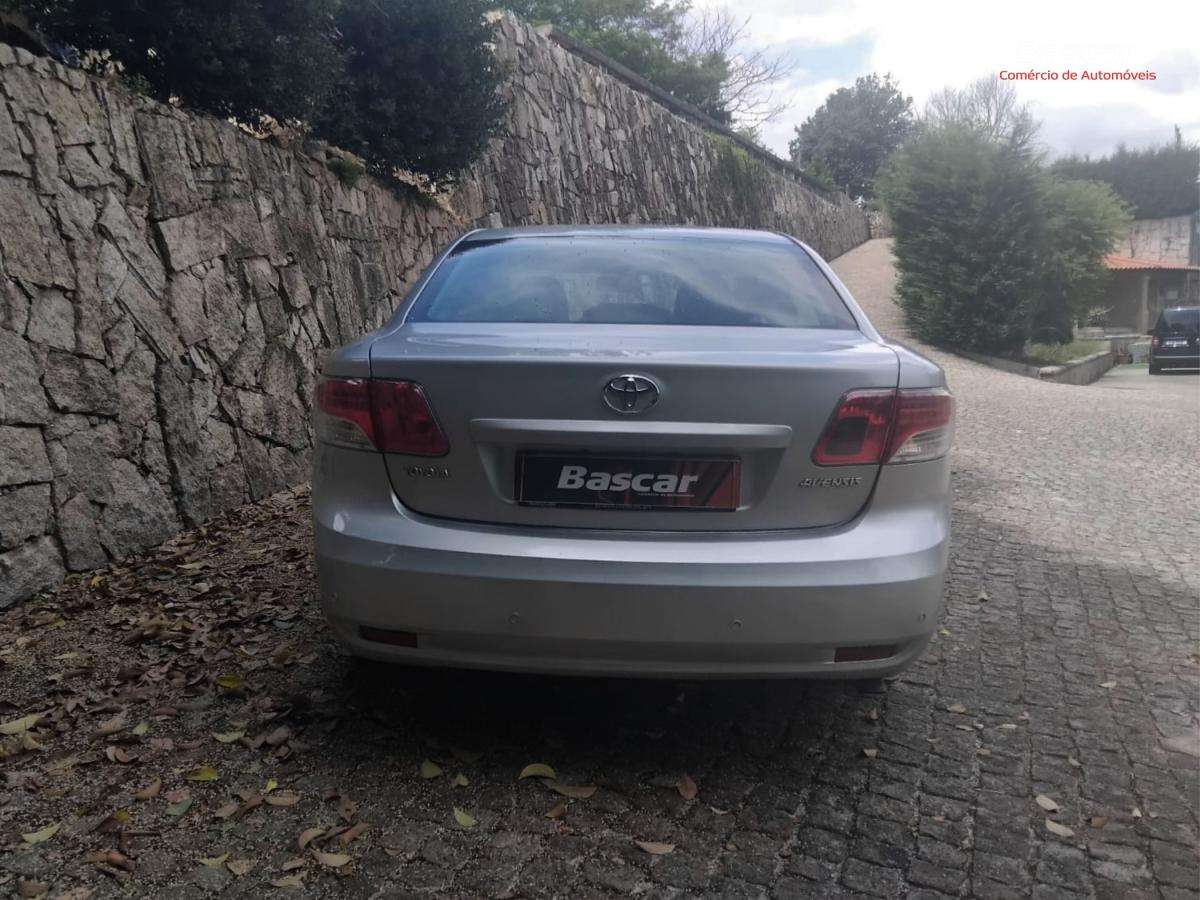 toyota-avensis-2009-diesel-1998cc