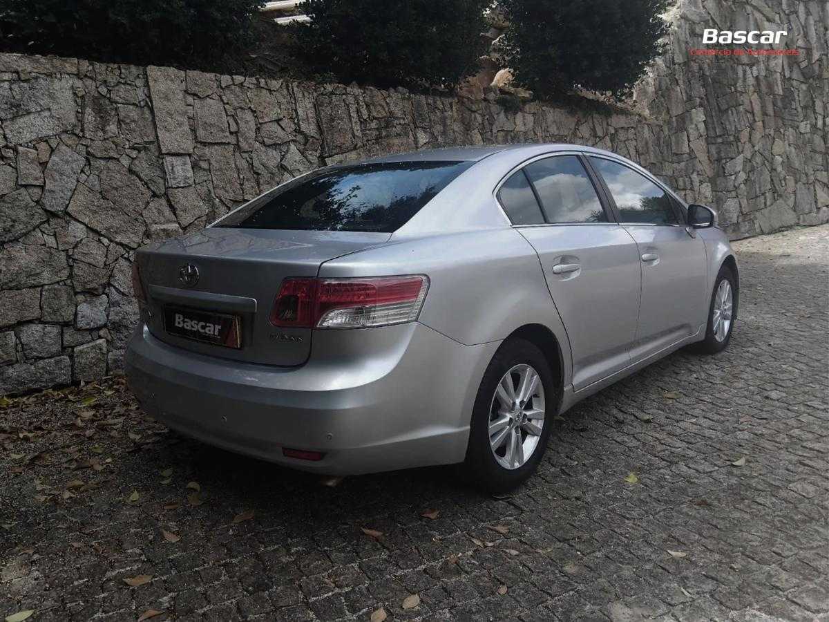 toyota-avensis-2009-diesel-1998cc