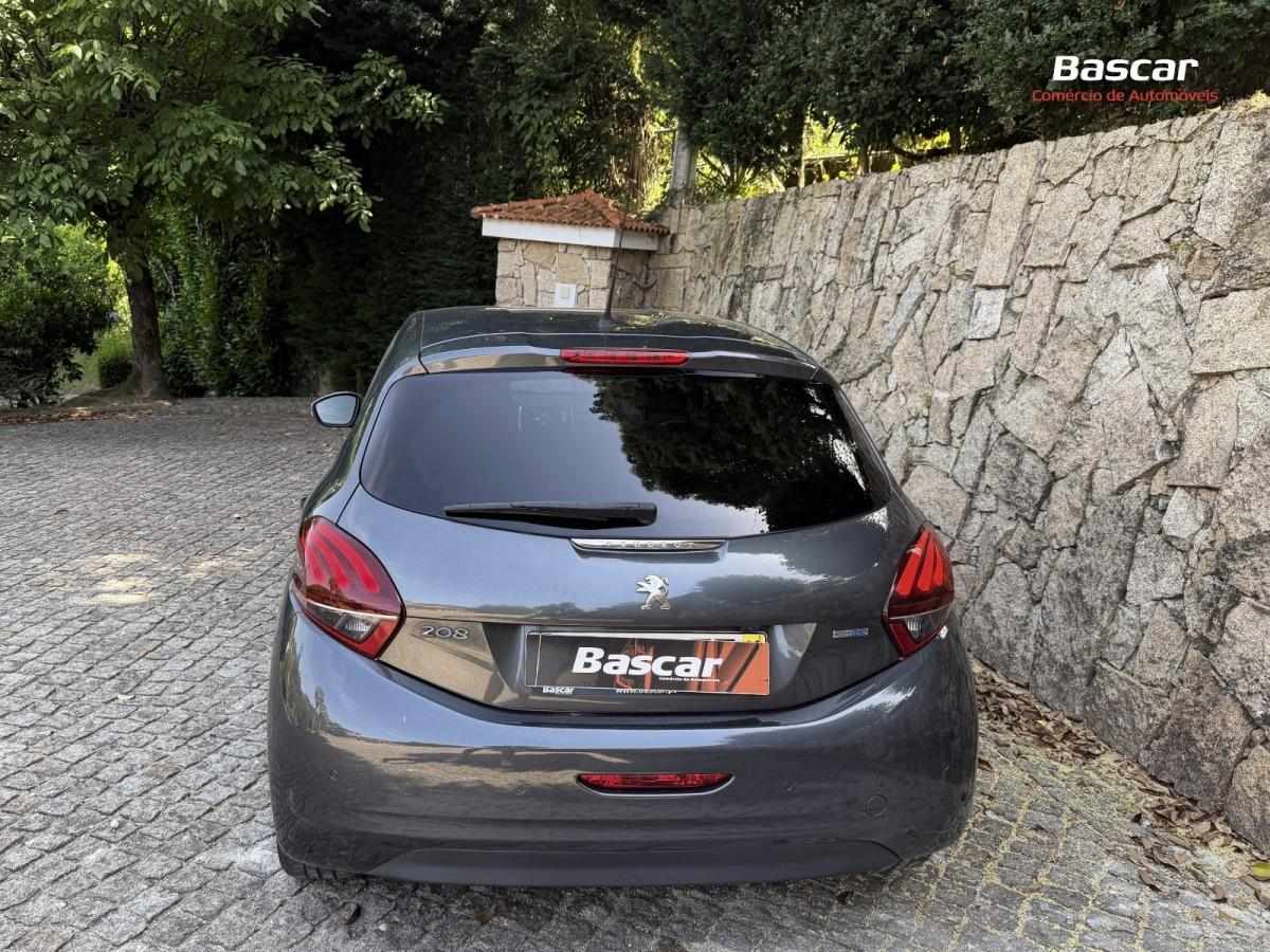 peugeot-208-2016-diesel-1560cc