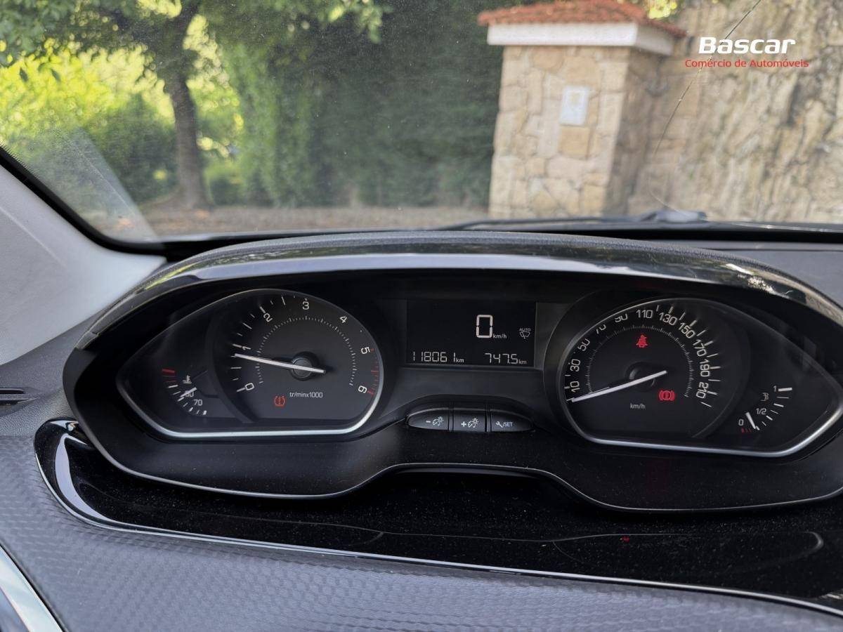 peugeot-208-2016-diesel-1560cc