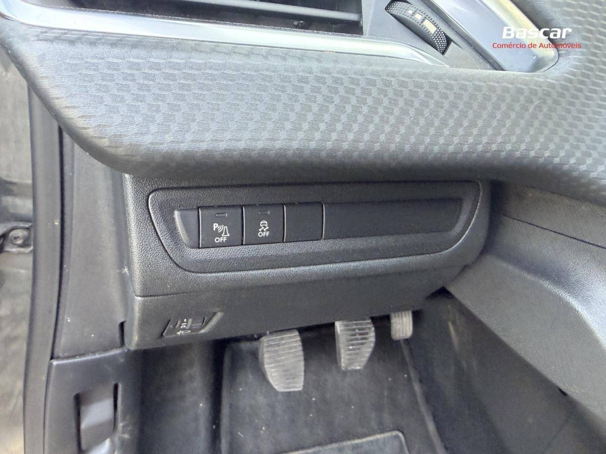 peugeot-208-2016-diesel-1560cc