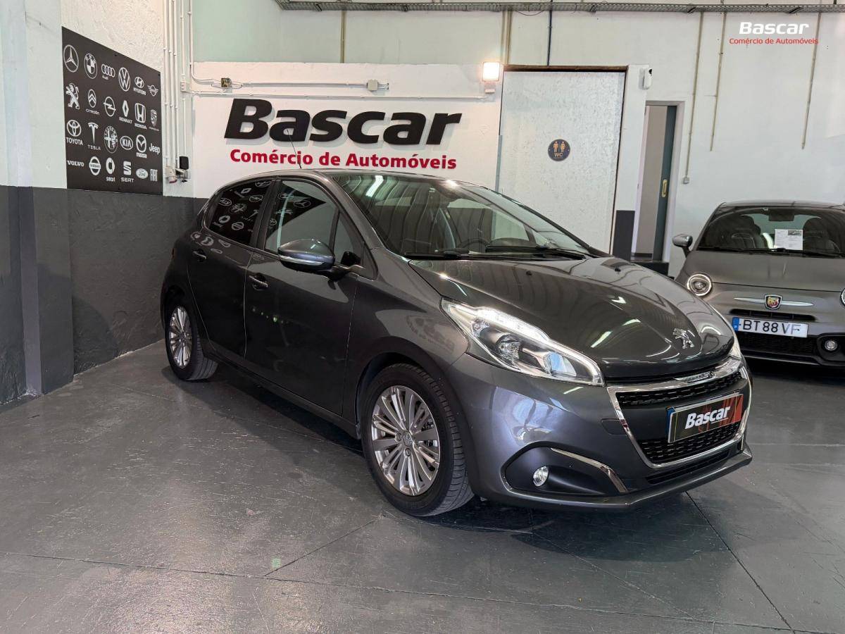 peugeot-208-2019-gasolina-1199cc